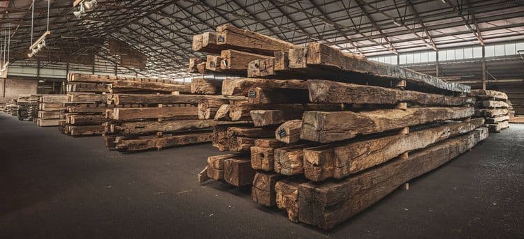 relcaimed_oak_beams_6da0e7f86e.jpeg